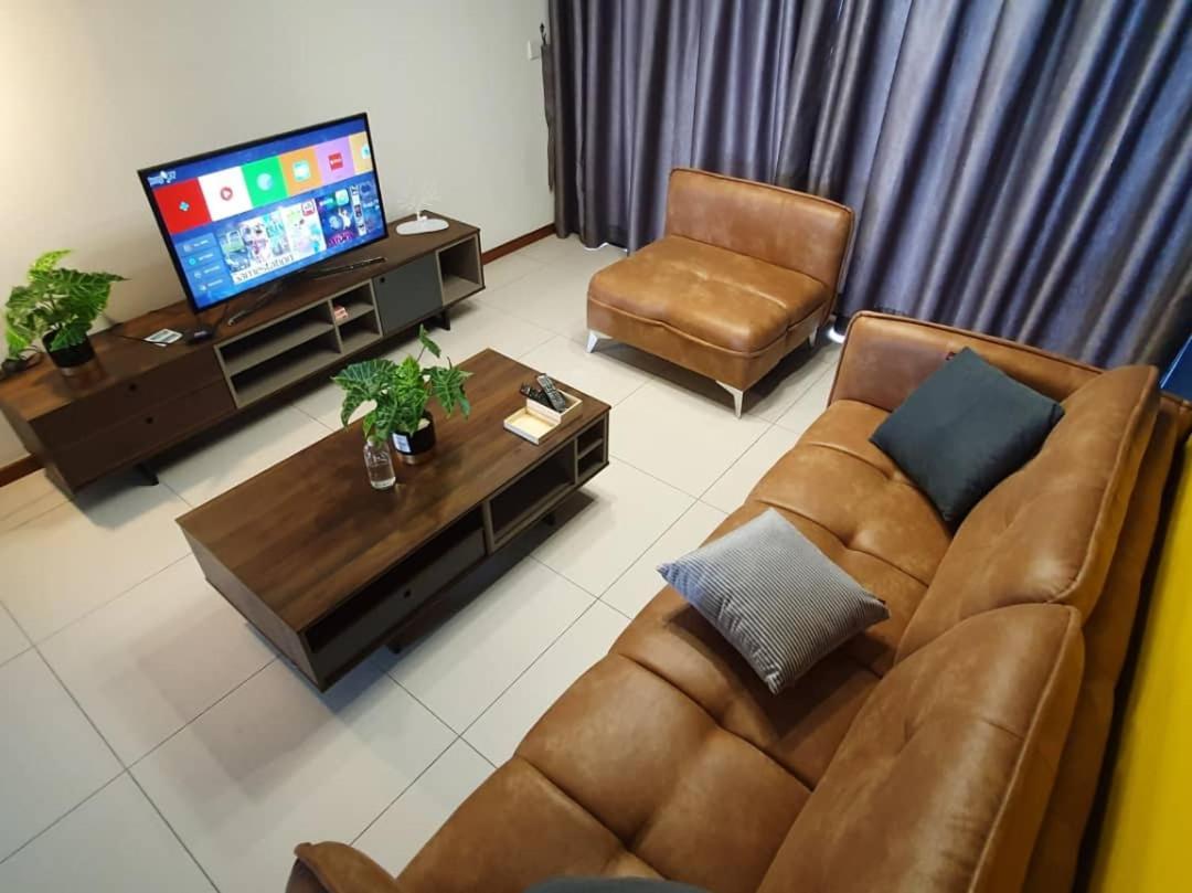 The Landmark By Katana 3Br To 4Br Luxury Seaview Landmark Homestay At Gurney 15-16Pax 无敌海景套房 Tanjung Tokong エクステリア 写真