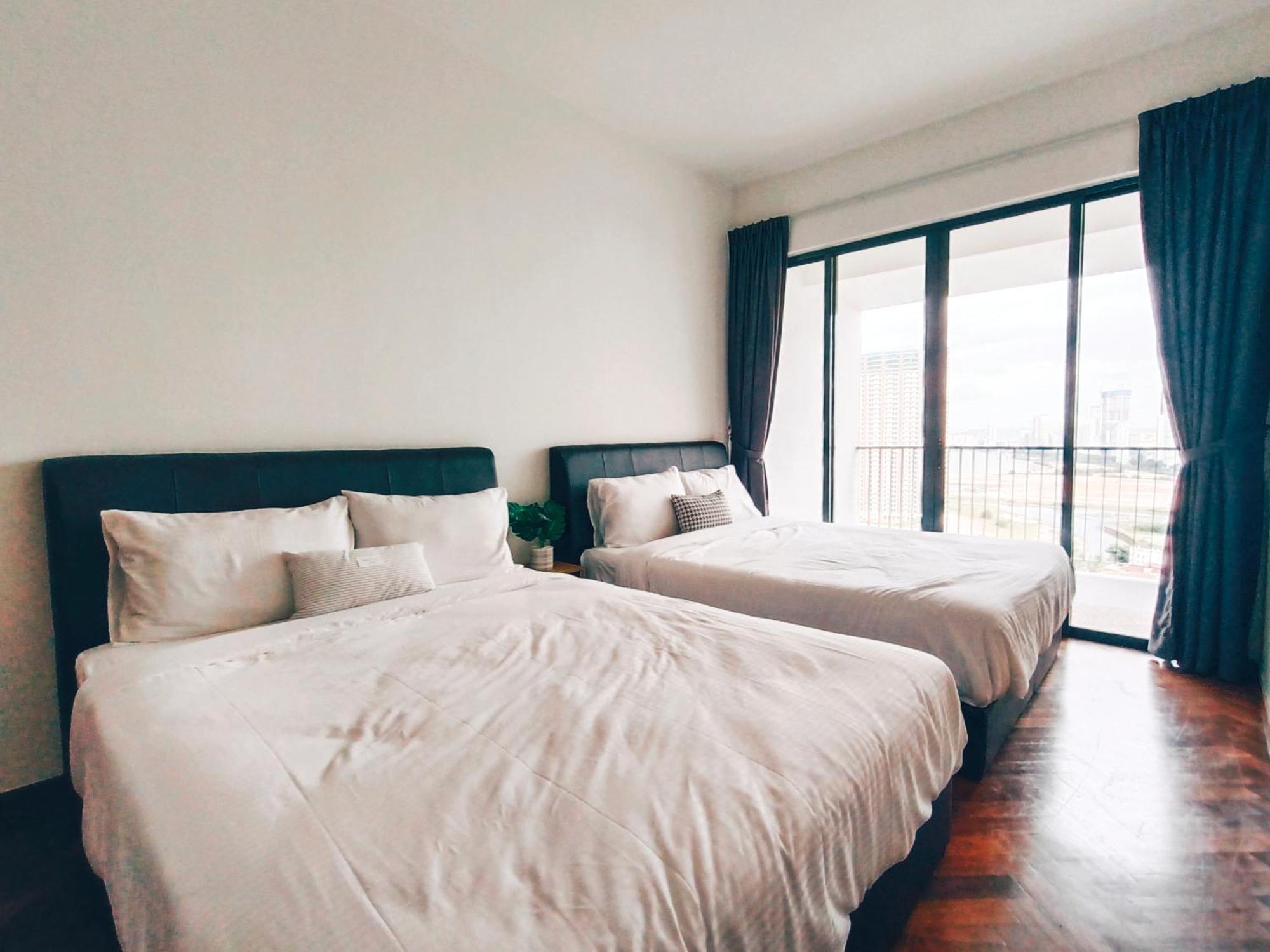 The Landmark By Katana 3Br To 4Br Luxury Seaview Landmark Homestay At Gurney 15-16Pax 无敌海景套房 Tanjung Tokong エクステリア 写真